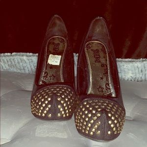 Black & Gold studded heel